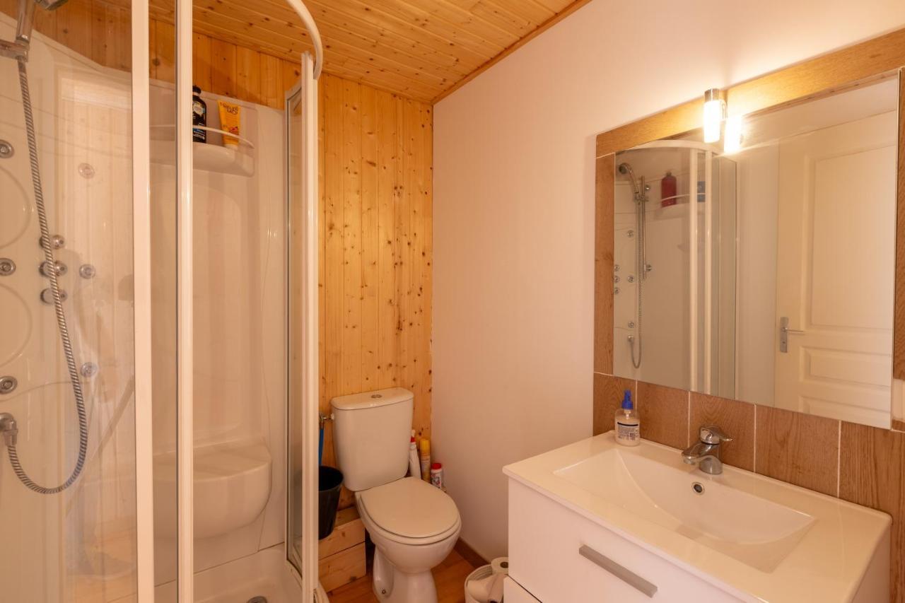 Chalet Les Tilleuls - Jolie Vue Montagne Et Lac Les Angles  Εξωτερικό φωτογραφία